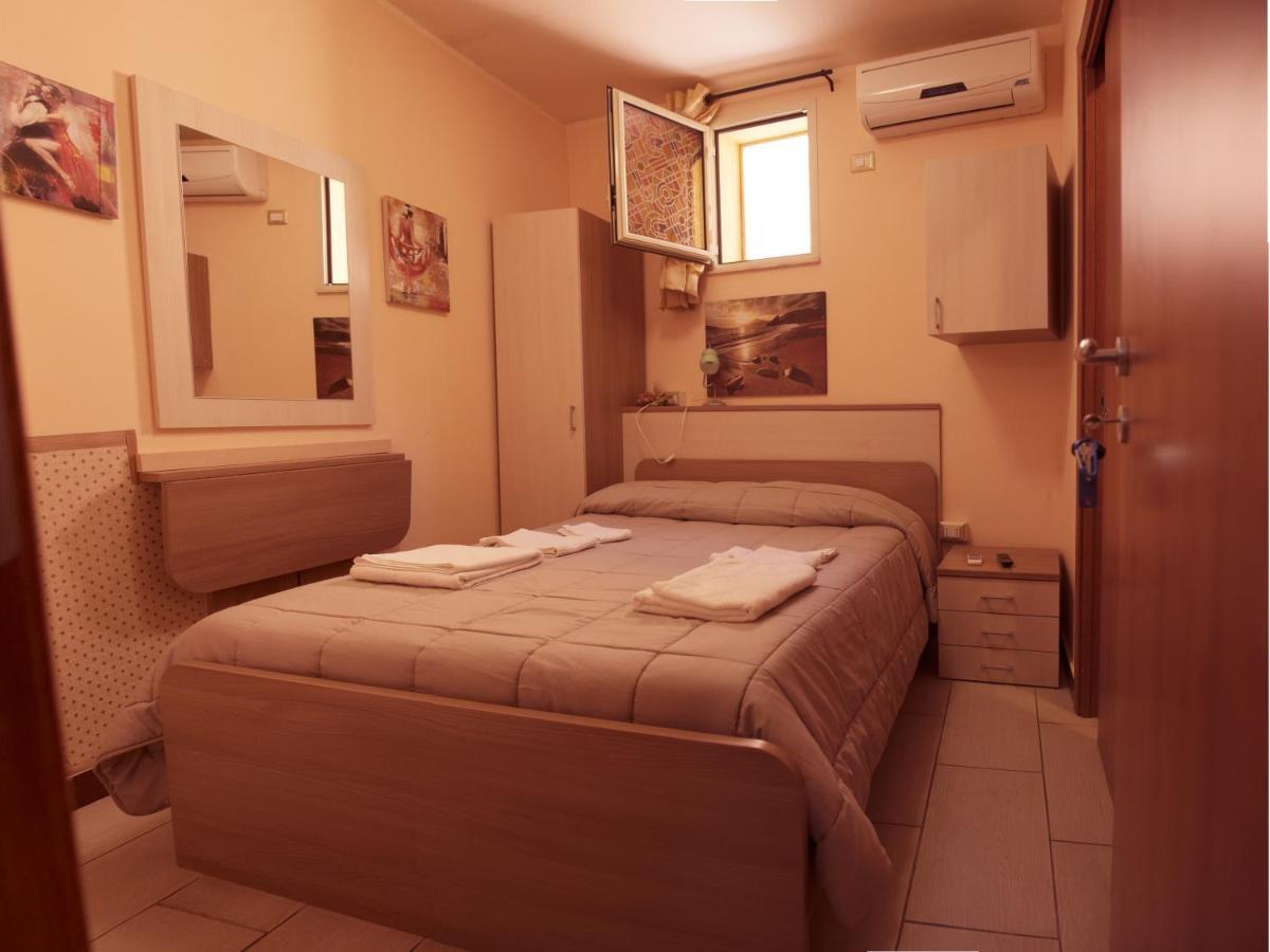 Golden Dreams B&B Reggio di Calabria Buitenkant foto